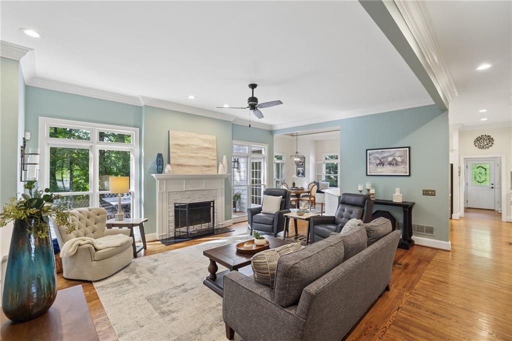465 W Magnolia Circle