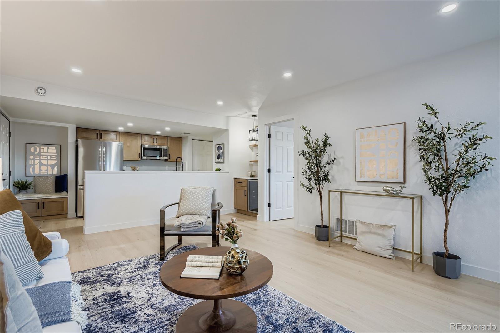 9662 Brentwood Way Unit: 106