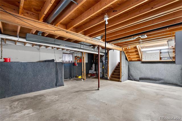 16221 W 56th Place