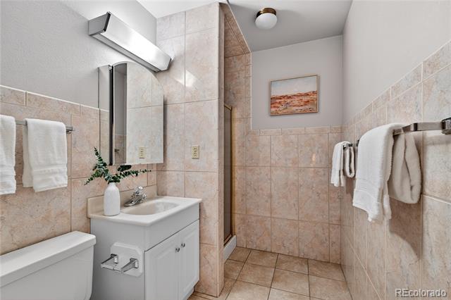 16221 W 56th Place