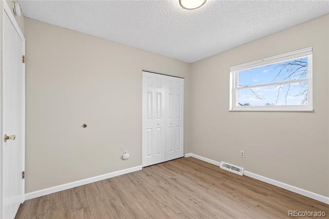 16221 W 56th Place