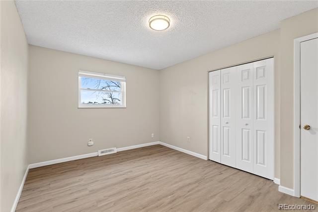 16221 W 56th Place