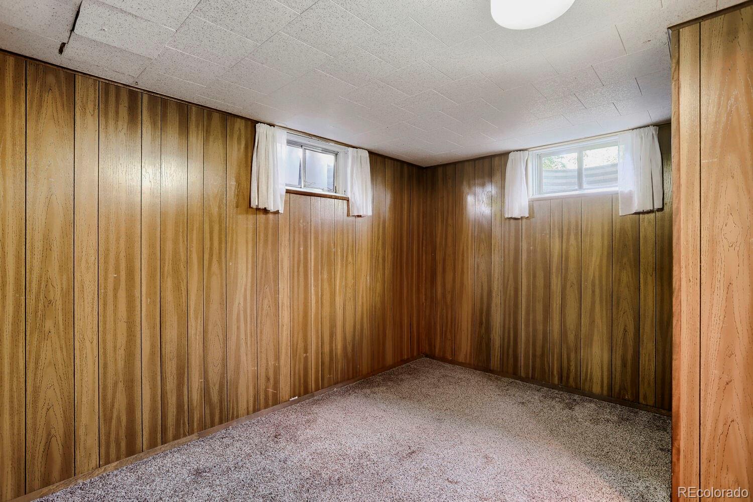 230 Agate Way