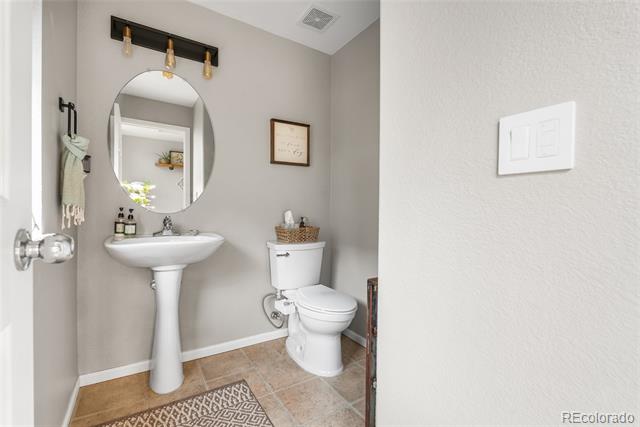 5428 Zephyr Court