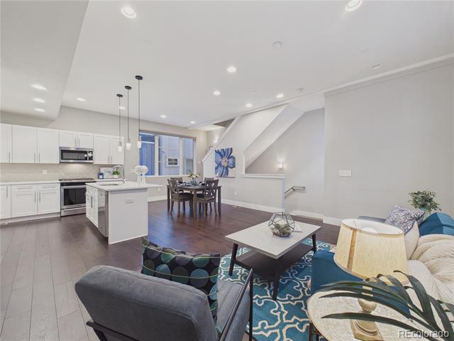 2815 W 25th Avenue Unit: 2