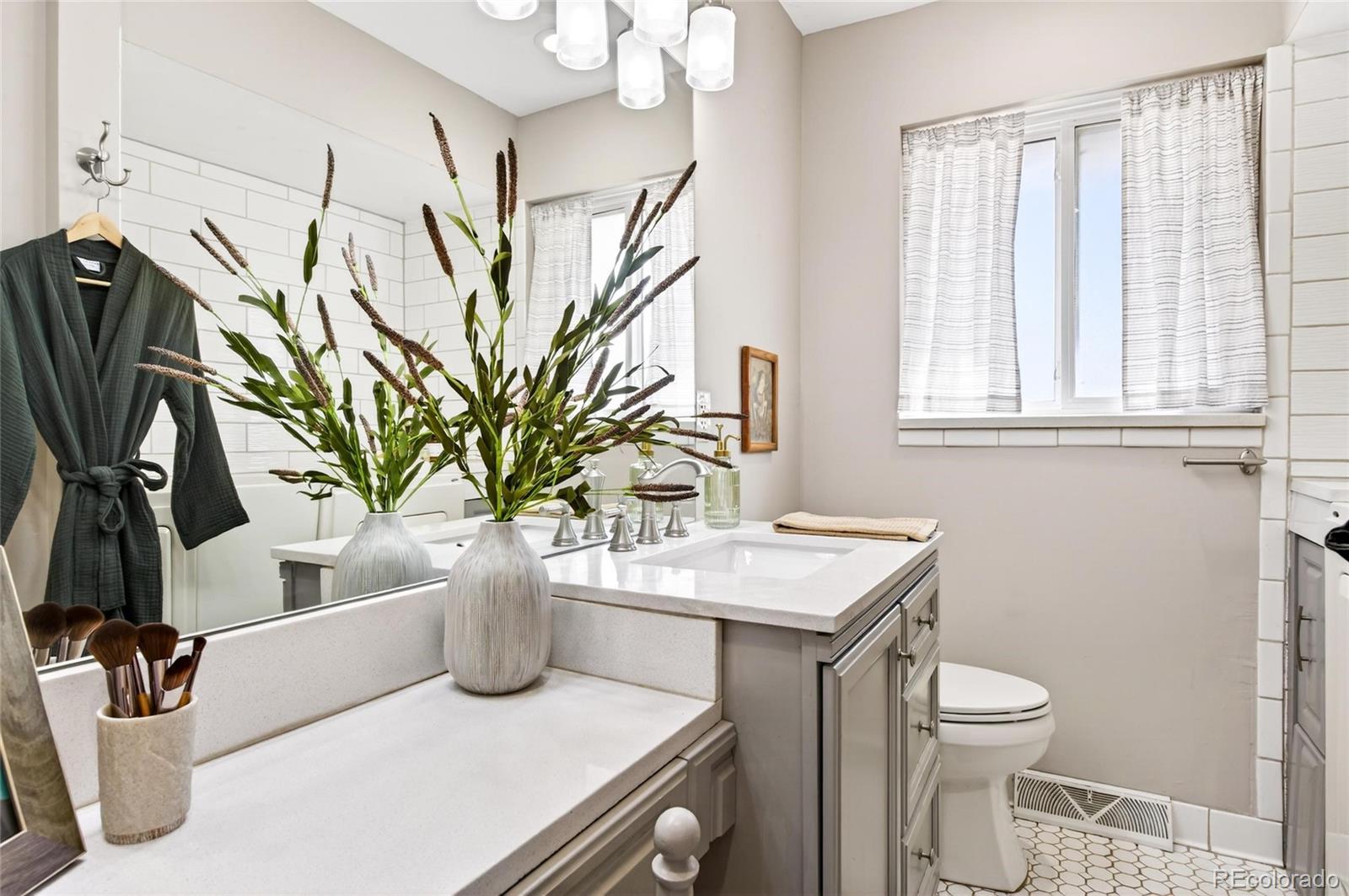 2145 Myrtlewood Lane