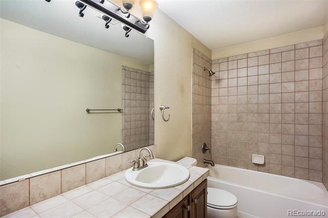 19096 W 53rd Place