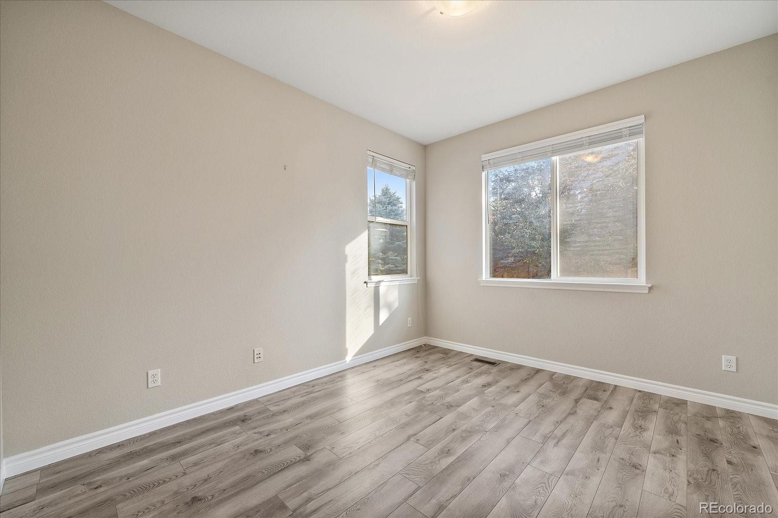 4850 Bluegate Lane