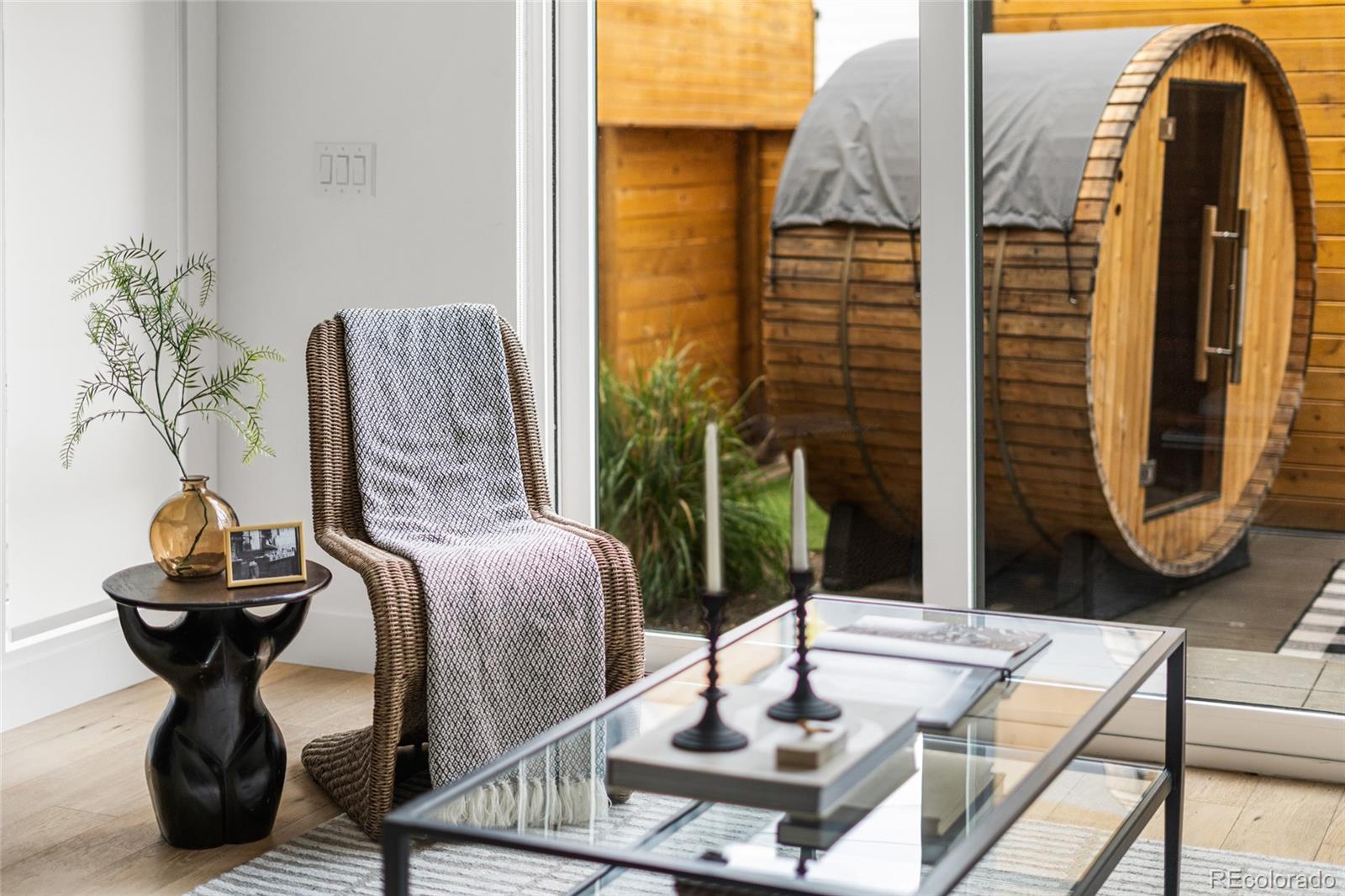 3307 N Humboldt Street