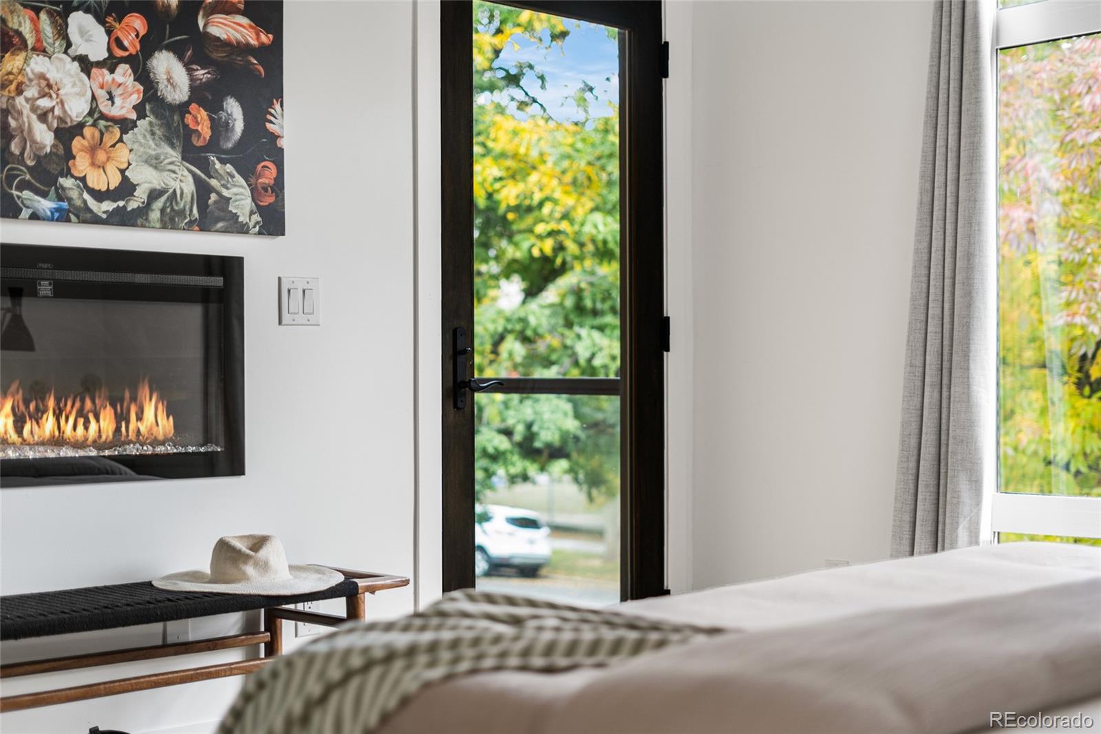 3307 N Humboldt Street