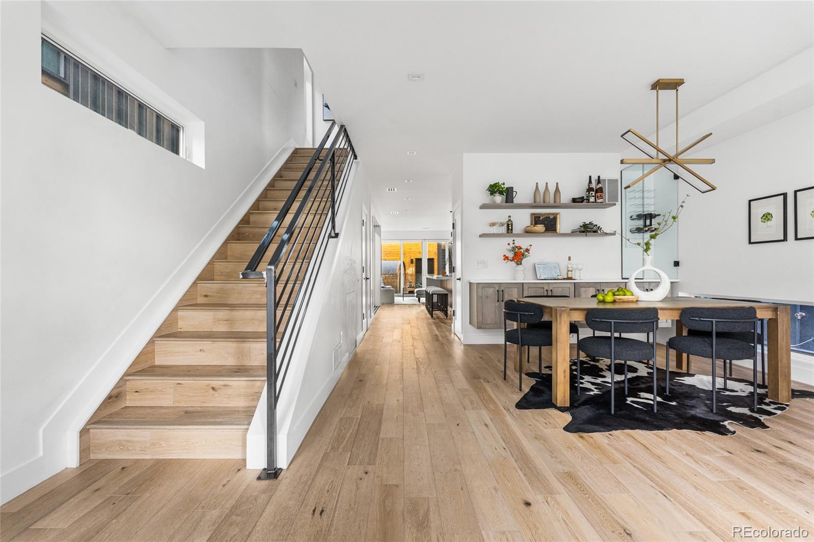 3307 N Humboldt Street