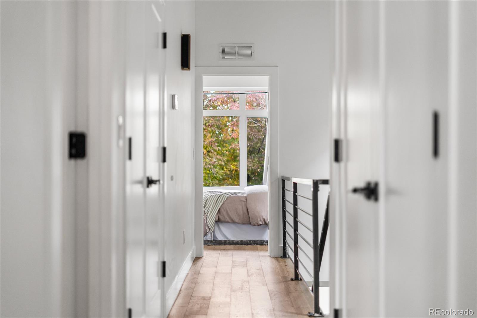 3307 N Humboldt Street