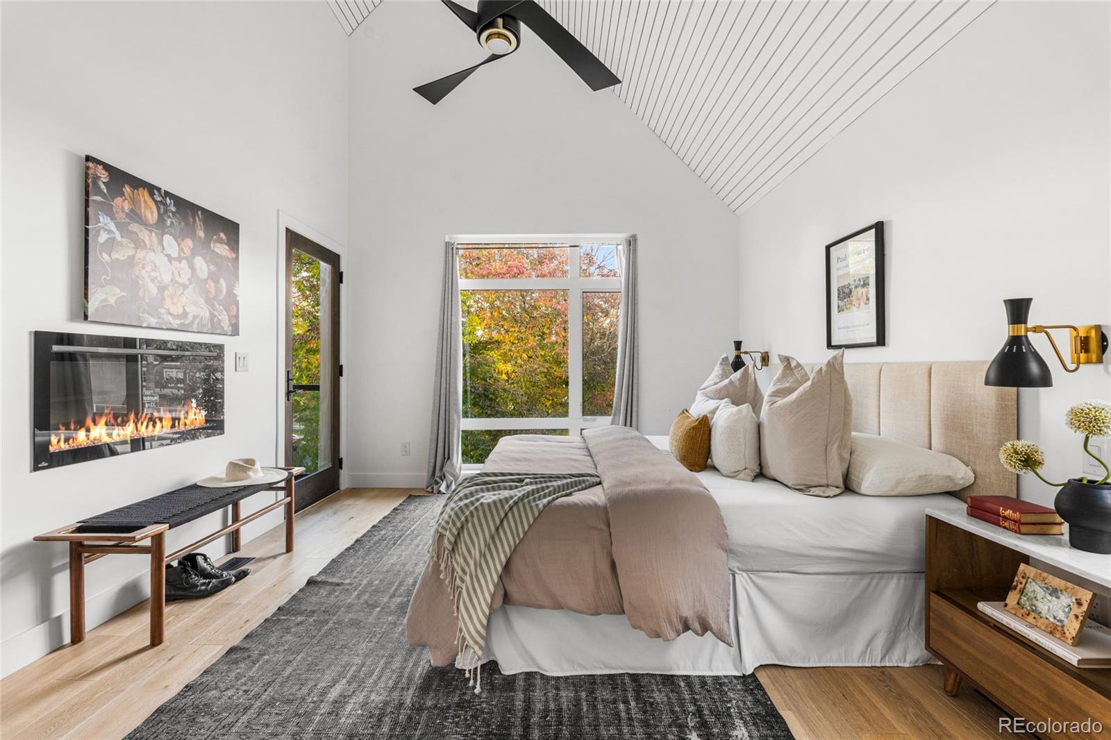 3307 N Humboldt Street