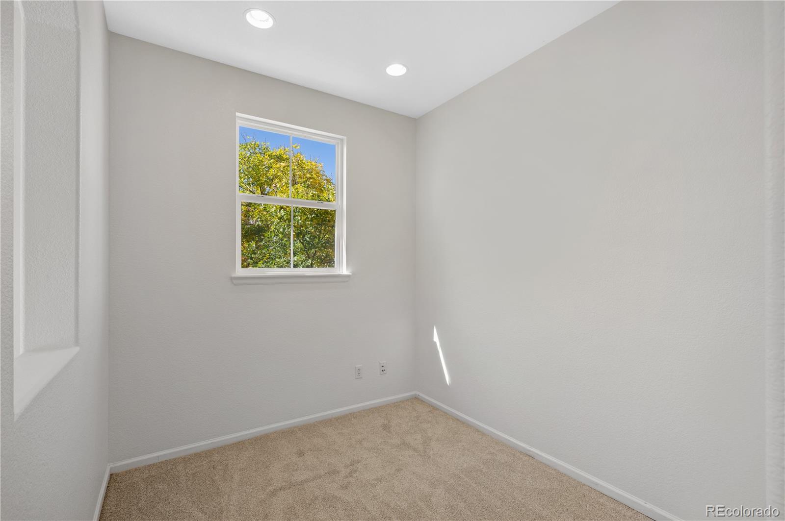 11301 Navajo Circle Unit: B