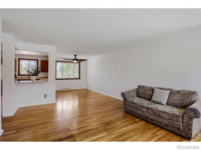 230 Agate Way