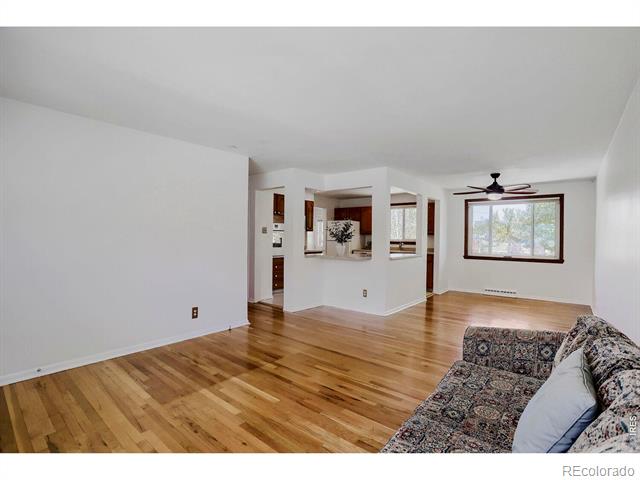 230 Agate Way
