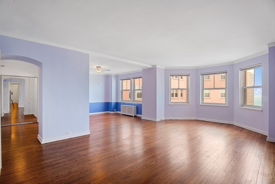 5555 N SHERIDAN Road Unit: 1501