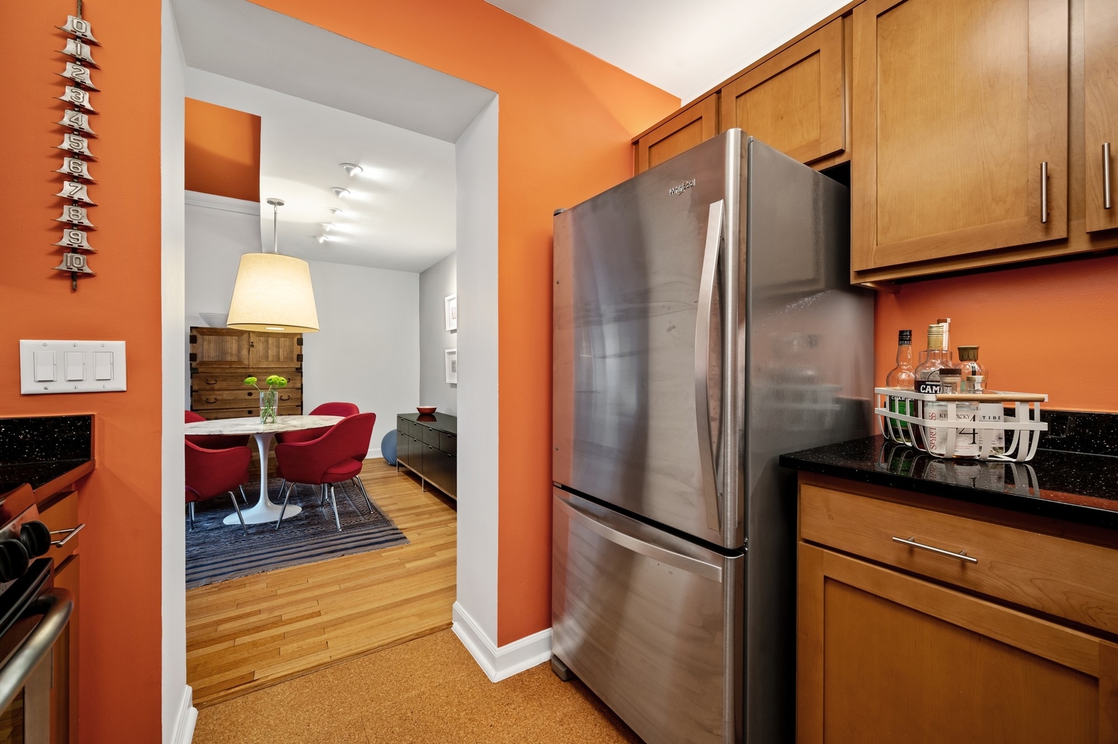 559 W SURF Street Unit: 403
