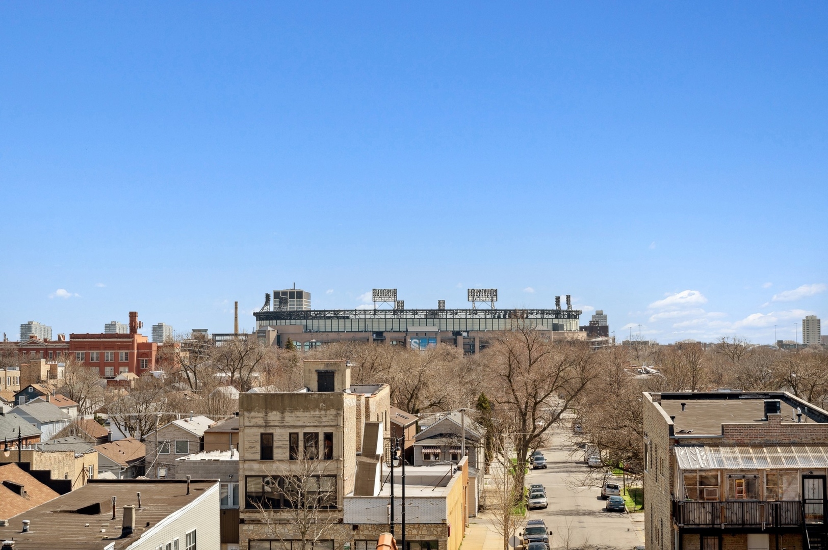 832 W 36th Street Unit: 3