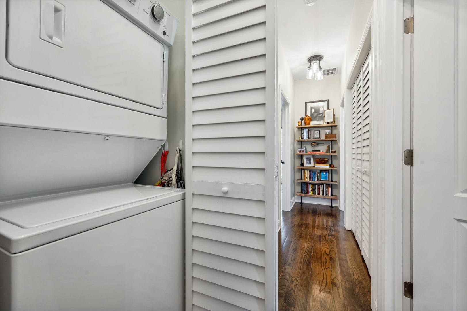 3437 S Morgan Street Unit: 3W