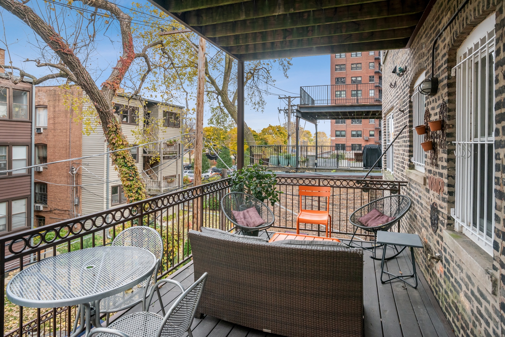 710 W Junior Terrace Unit: 2