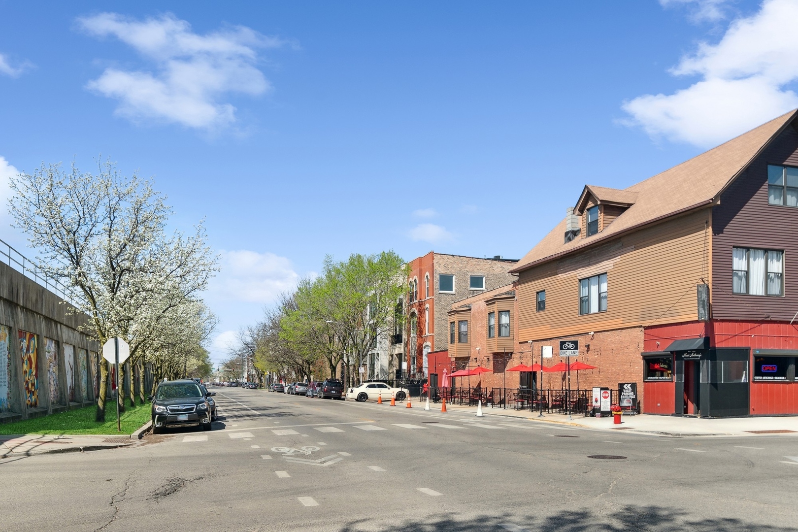 1221 W Grand Avenue