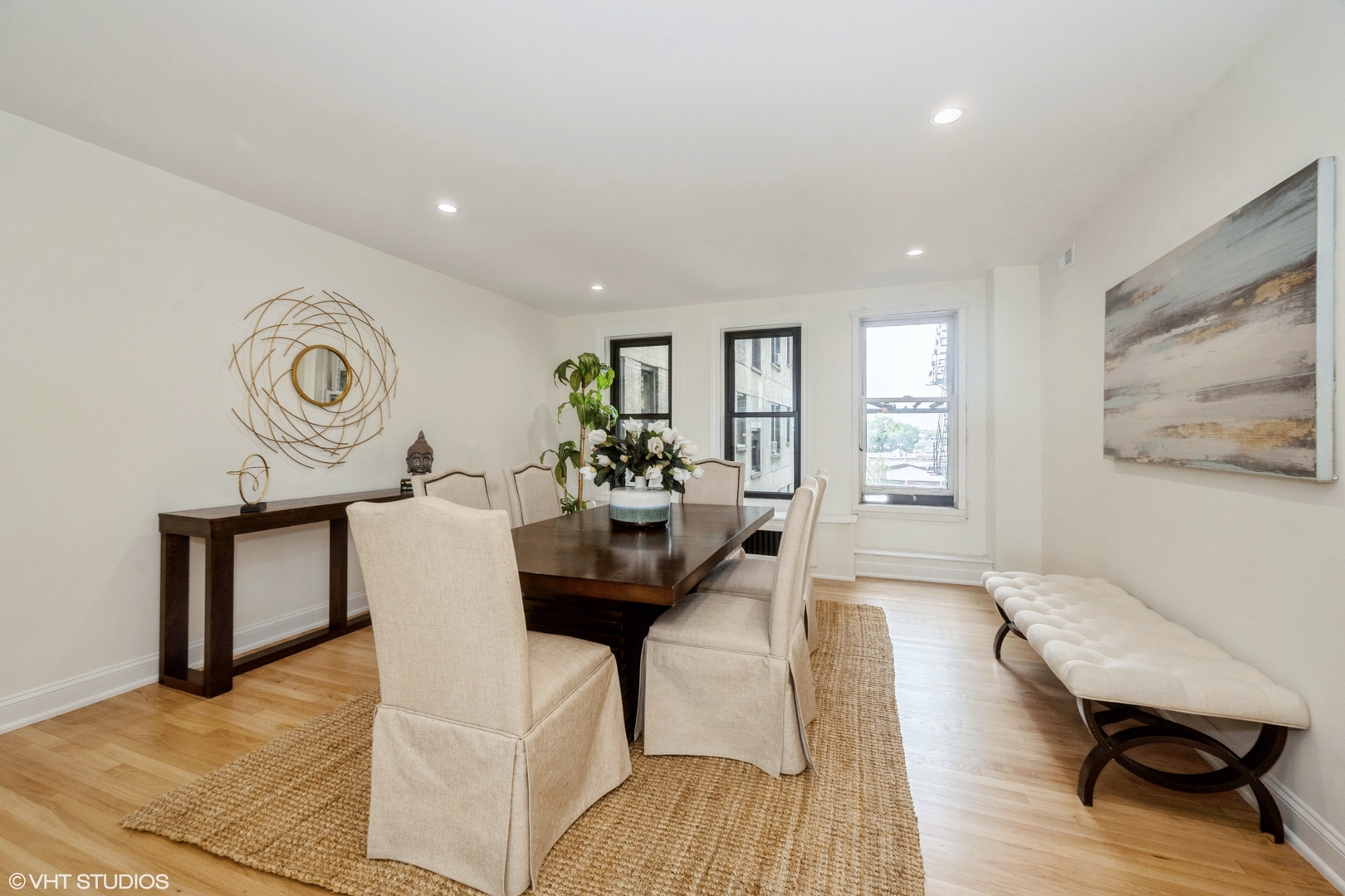 3530 N Lake Shore Drive Unit: 5B