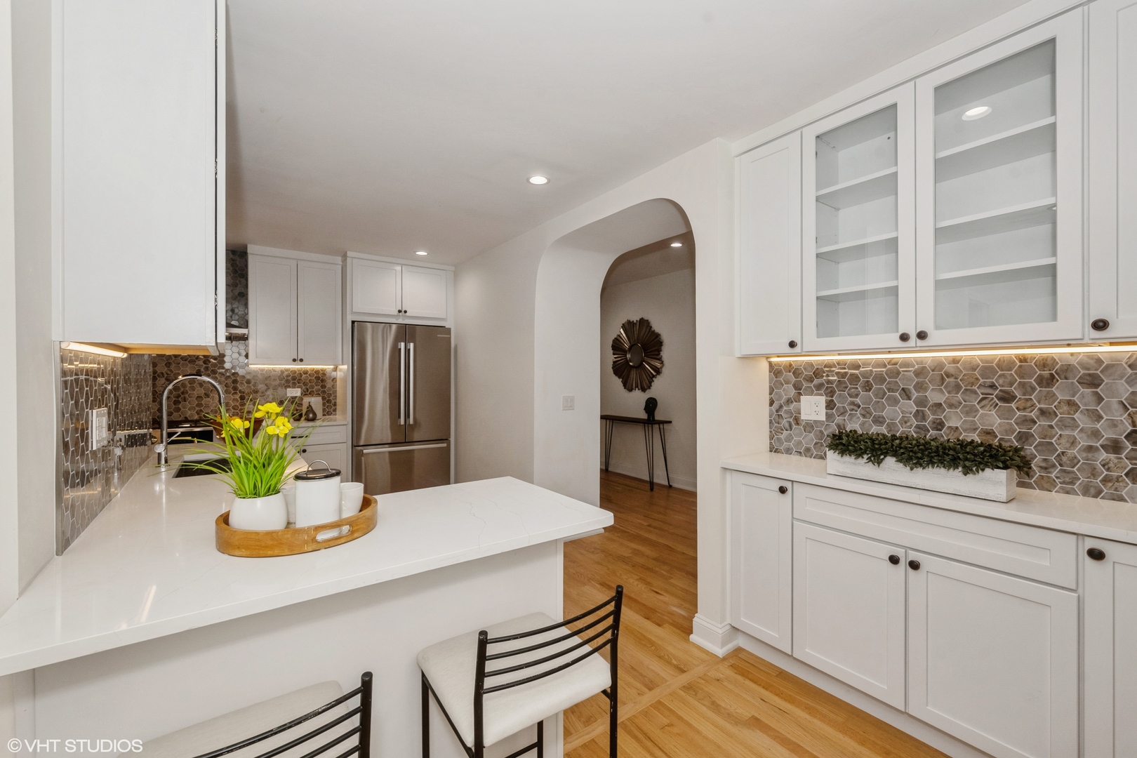 3530 N Lake Shore Drive Unit: 5B