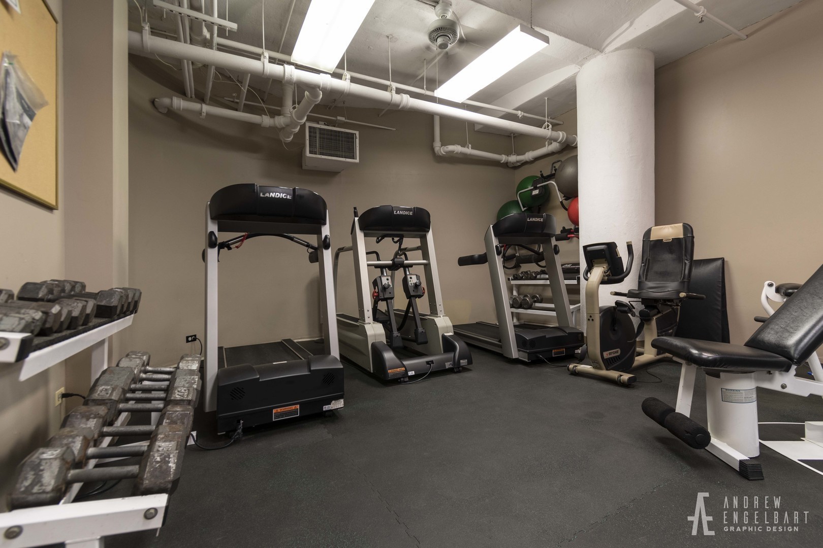 1322 S Wabash Avenue Unit: 807