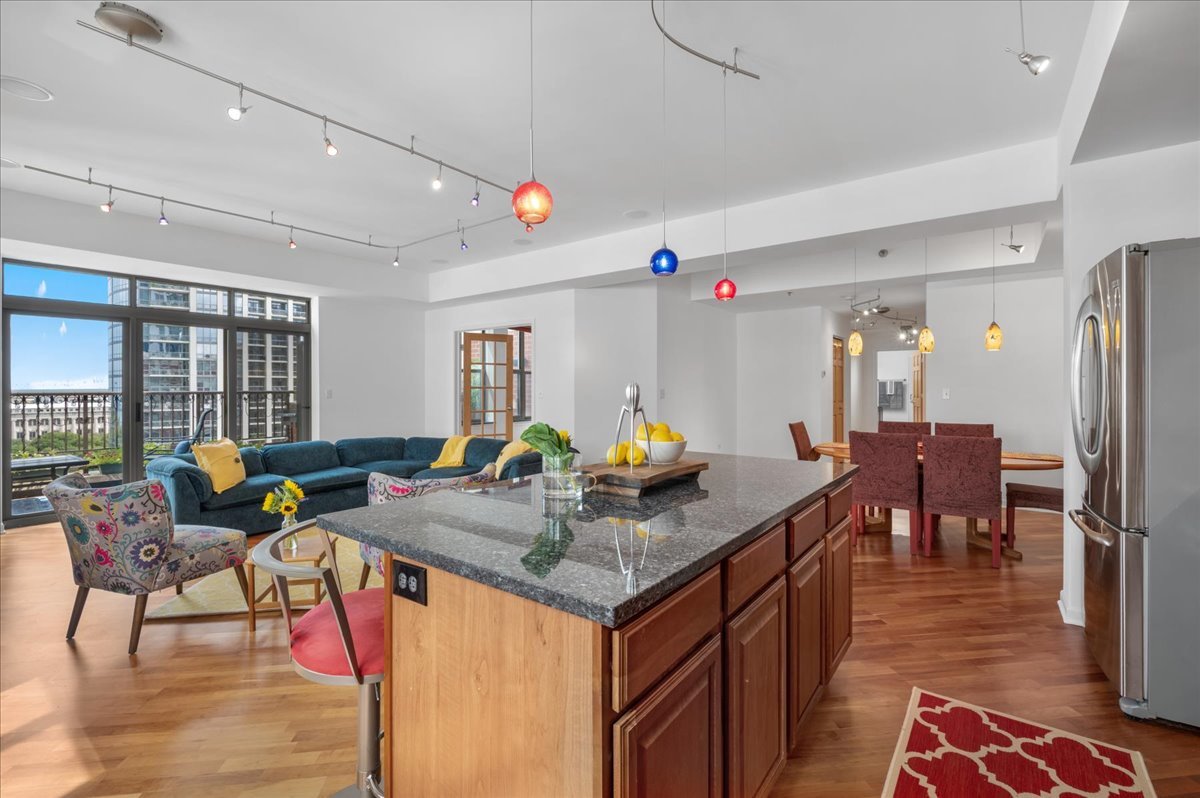 1250 S Indiana Avenue Unit: 1201