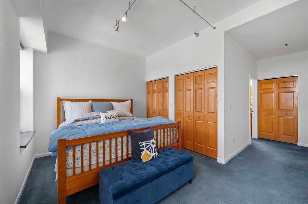 1250 S Indiana Avenue Unit: 1201