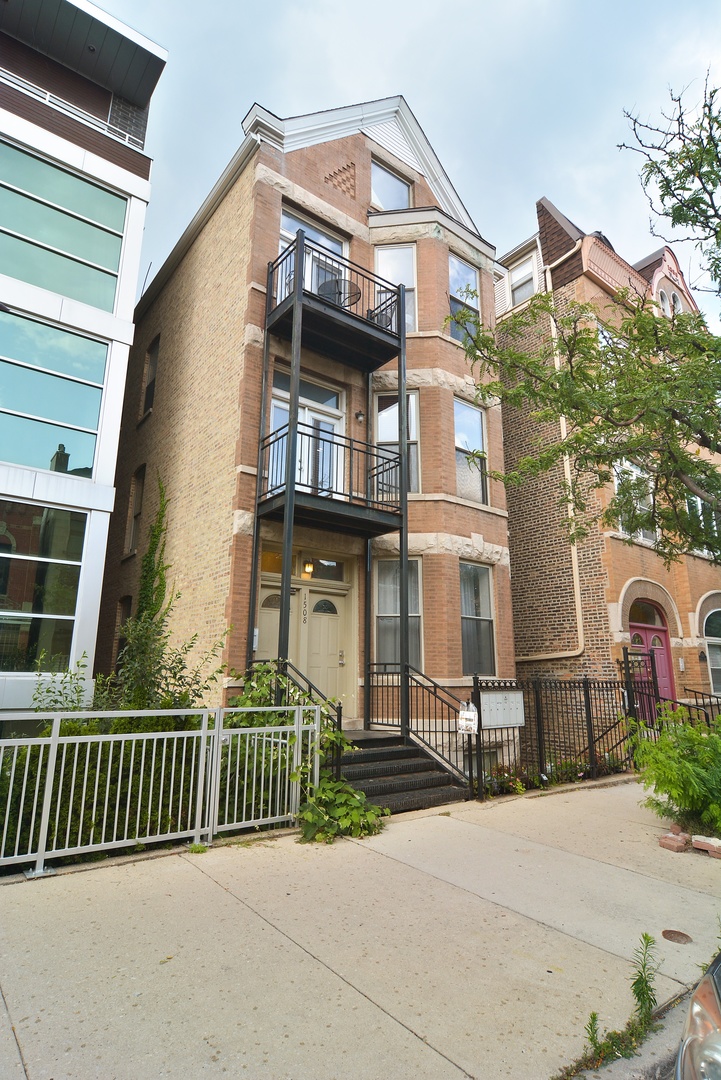 1508 W CORTEZ Street Unit: 3