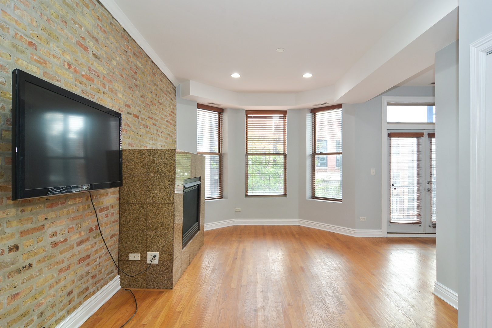 1508 W CORTEZ Street Unit: 3