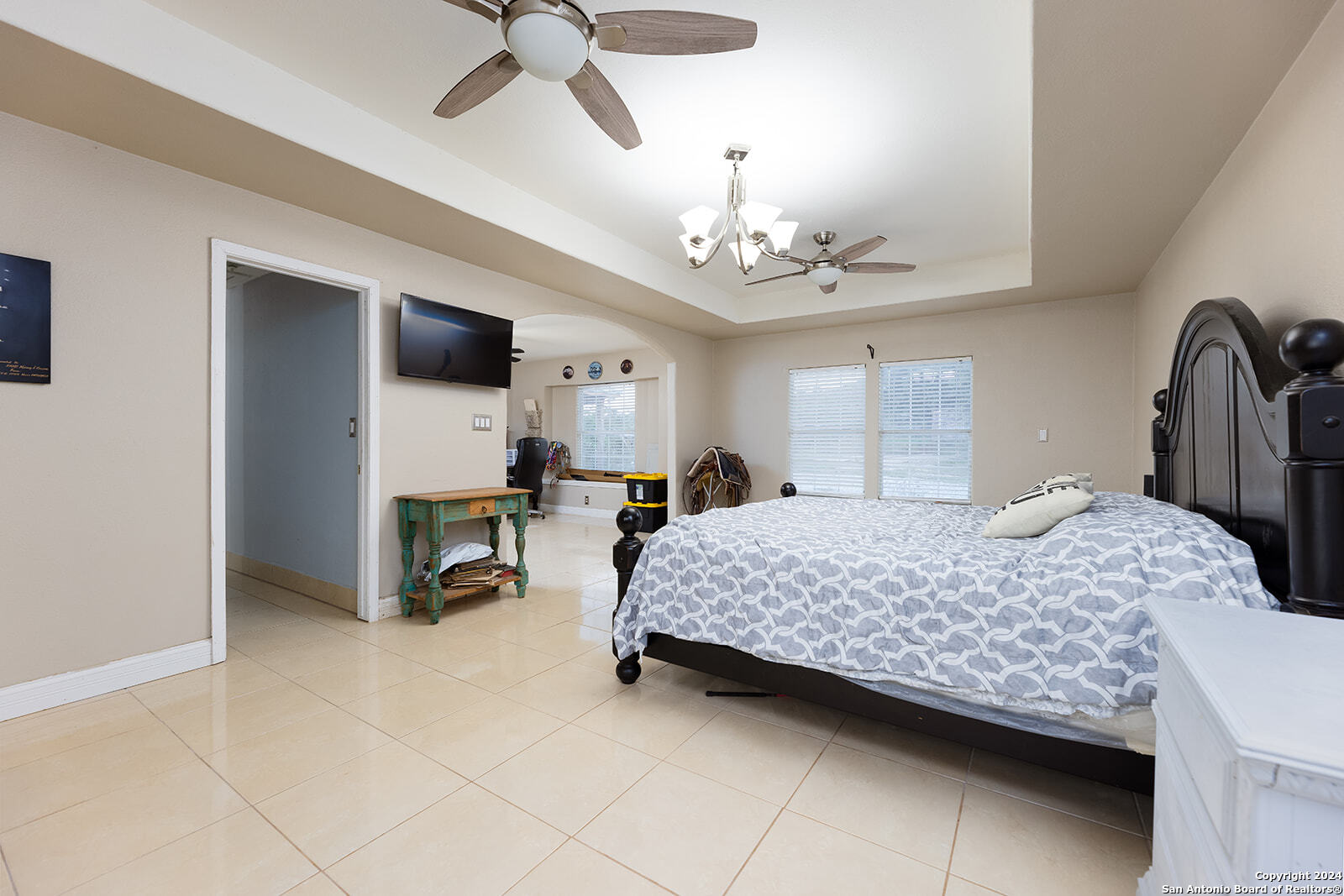 125 TEN WEST DR