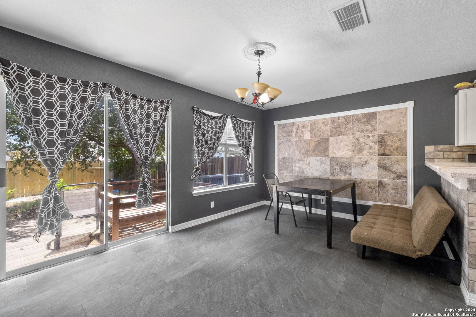 9962 SHADY MEADOWS