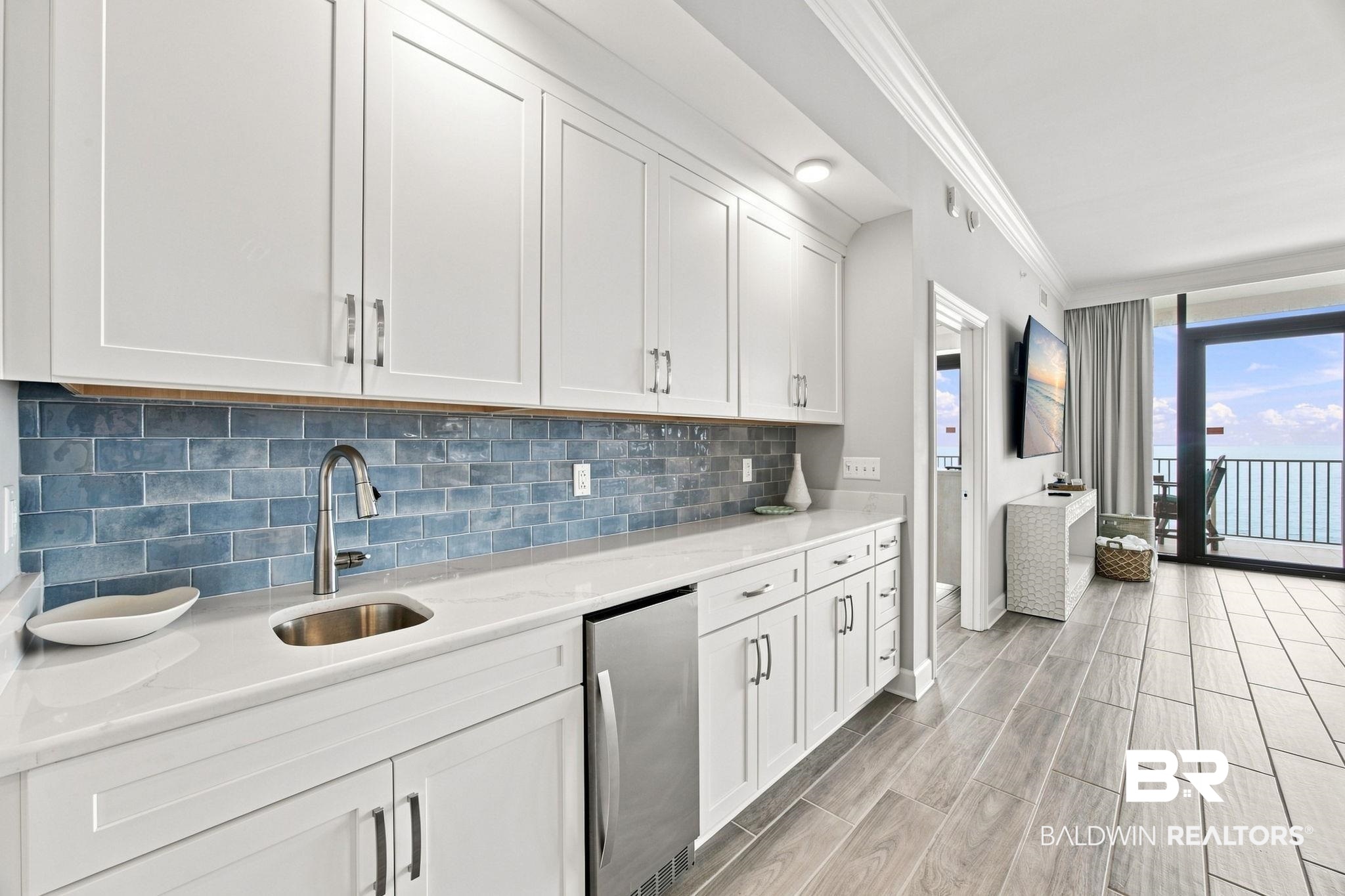 533 E Beach Boulevard # 1002