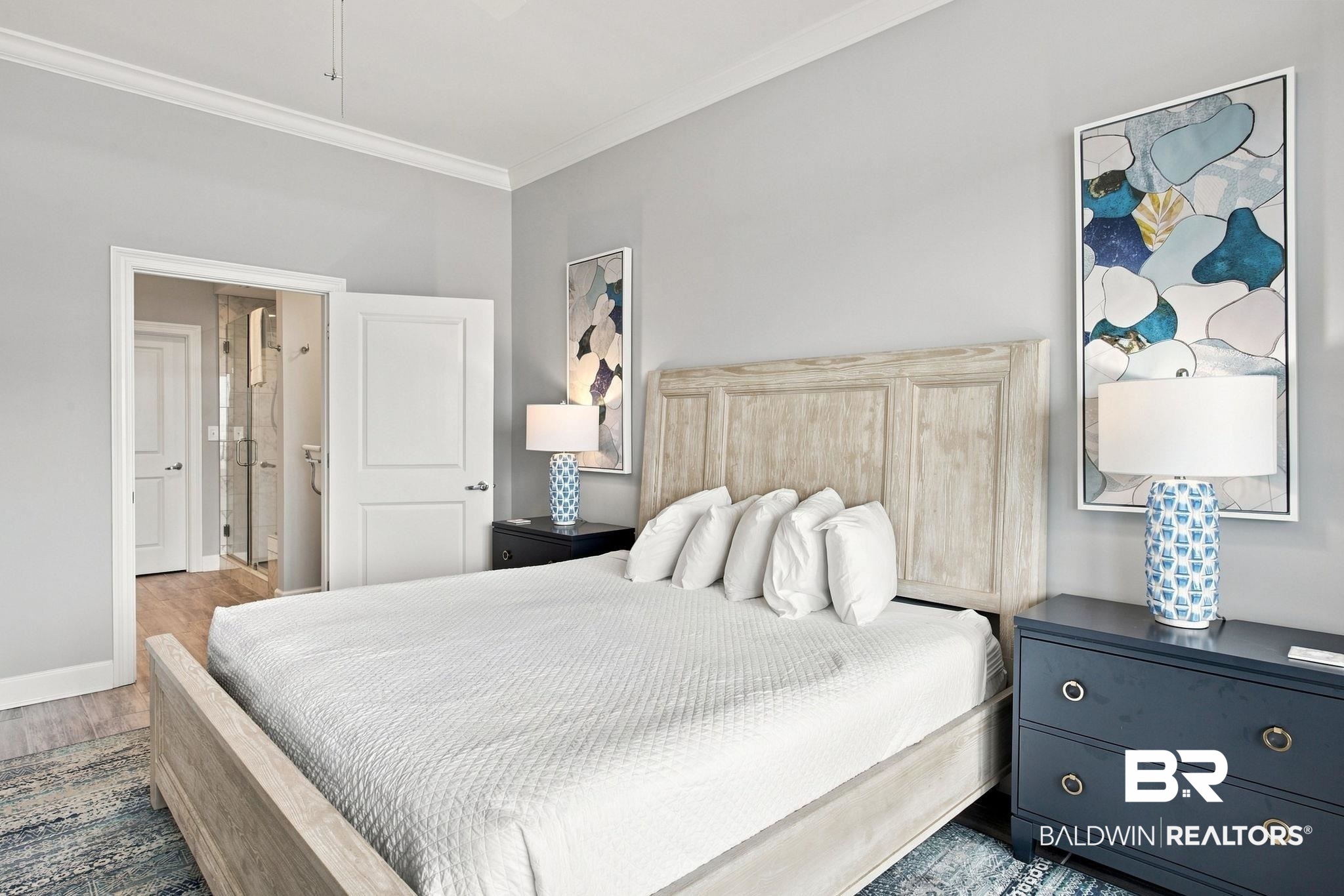533 E Beach Boulevard # 1002