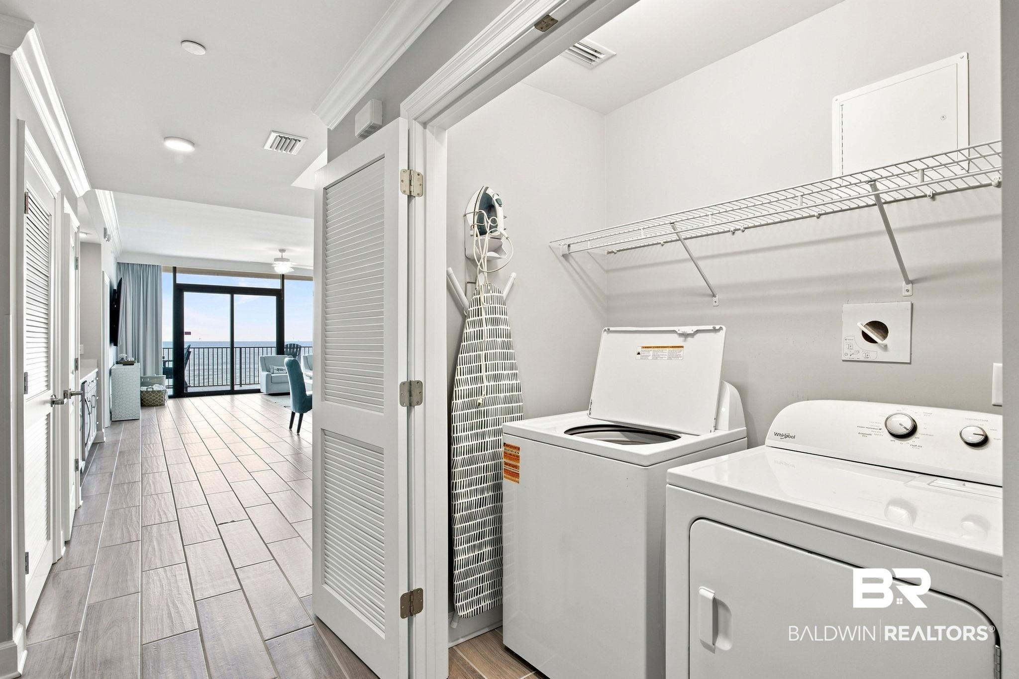 533 E Beach Boulevard # 1002