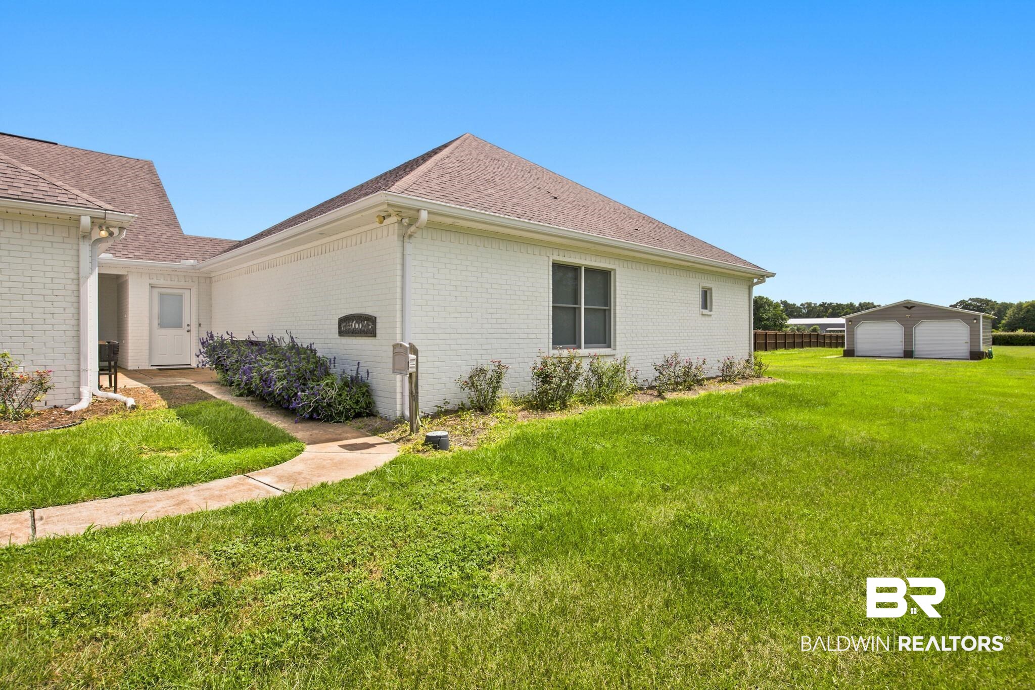 15896 County Road 73