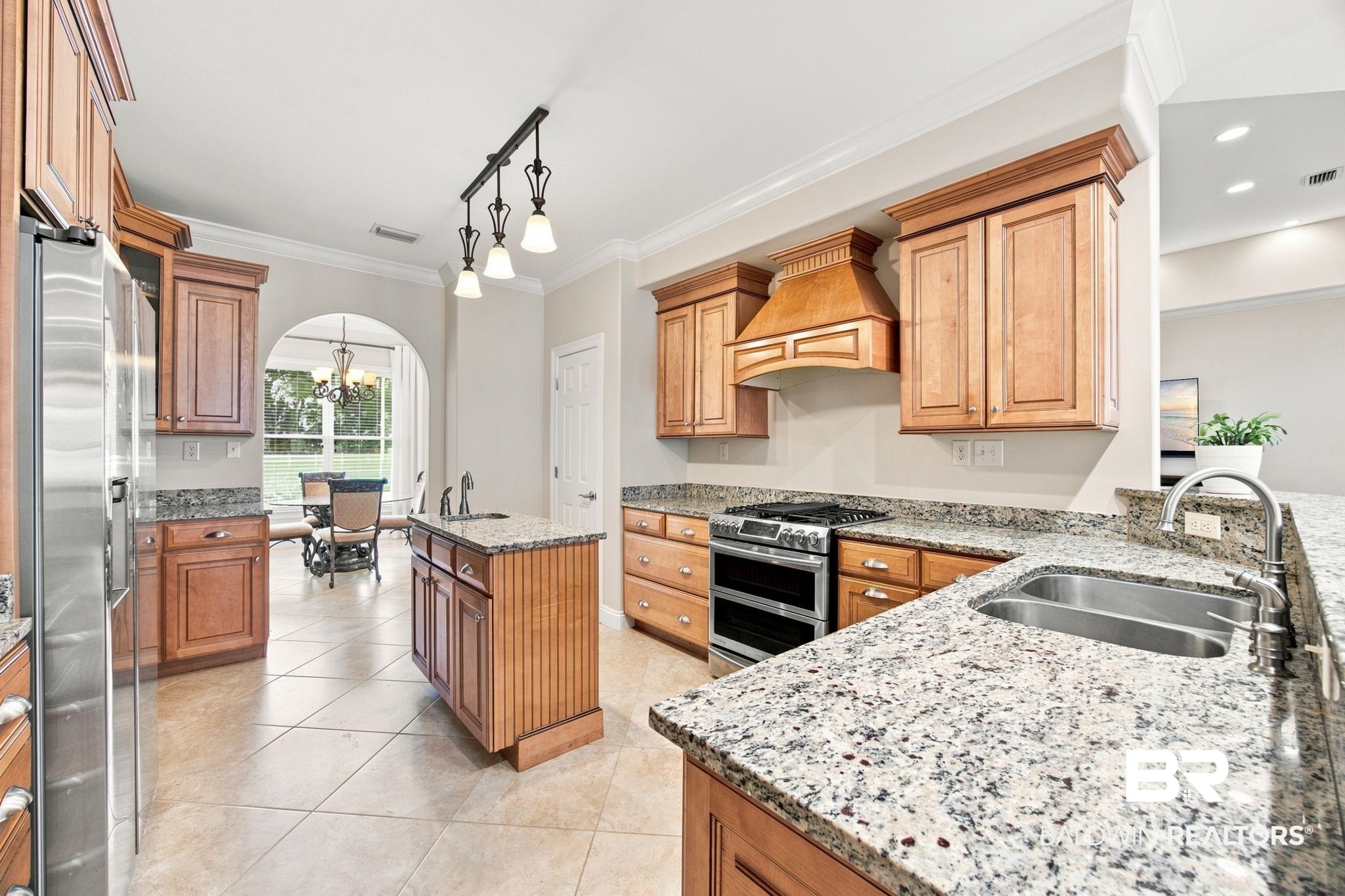 15896 County Road 73