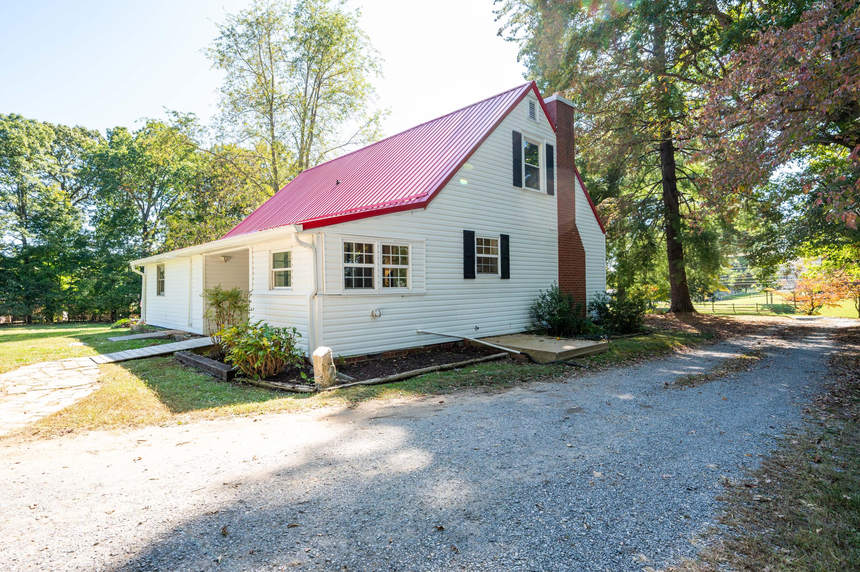 523 Lebanon Road
