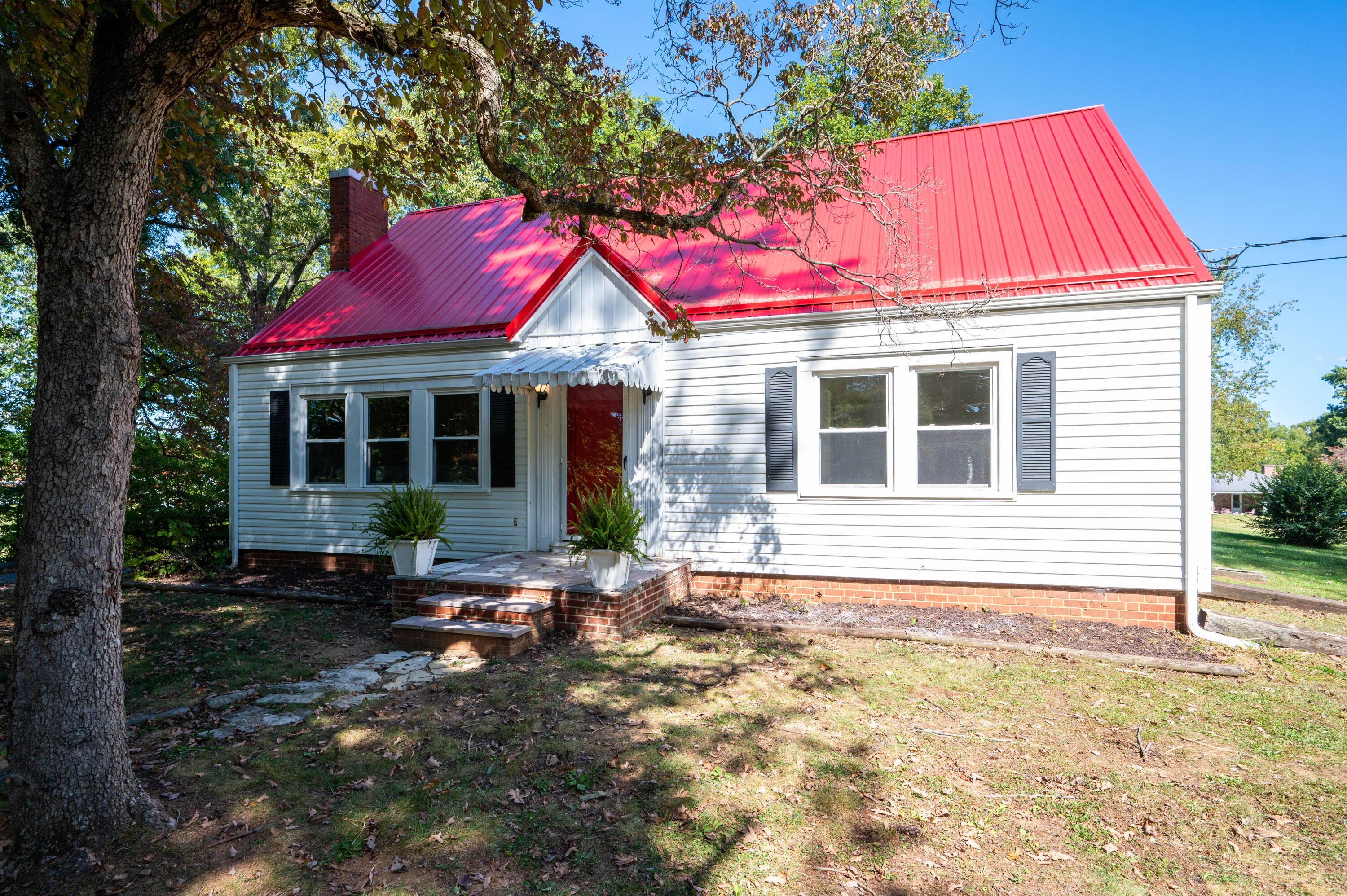 523 Lebanon Road