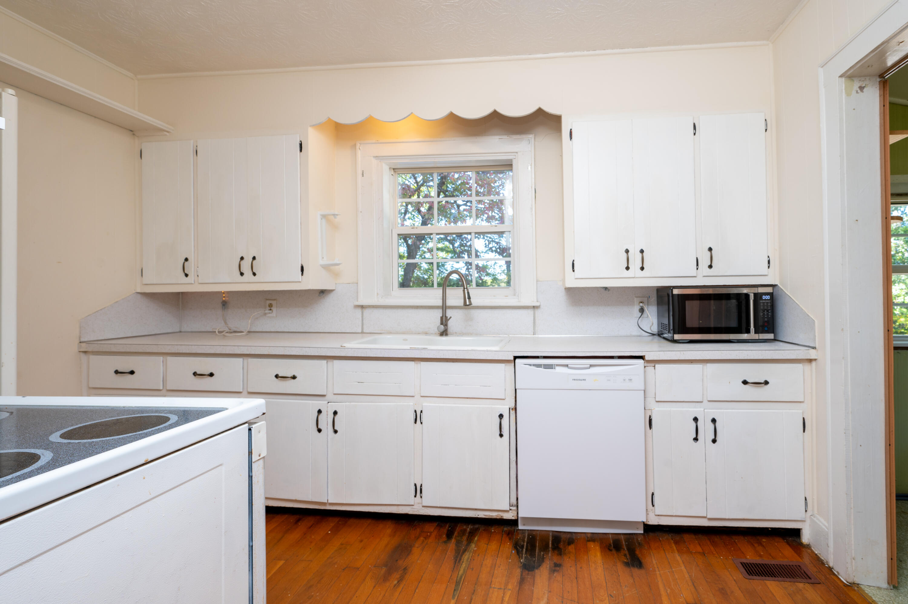 523 Lebanon Road