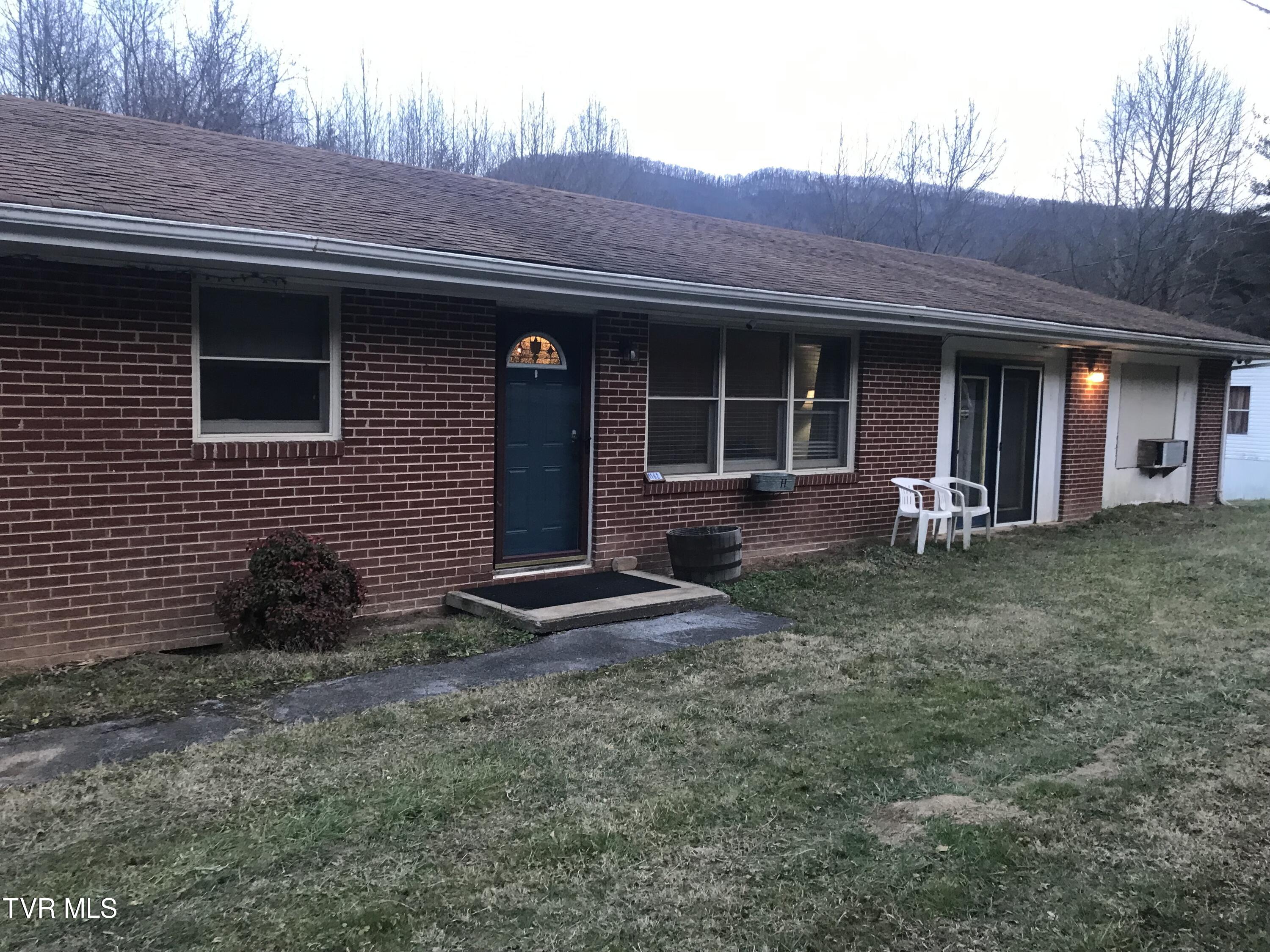 1162 Blue Springs Road