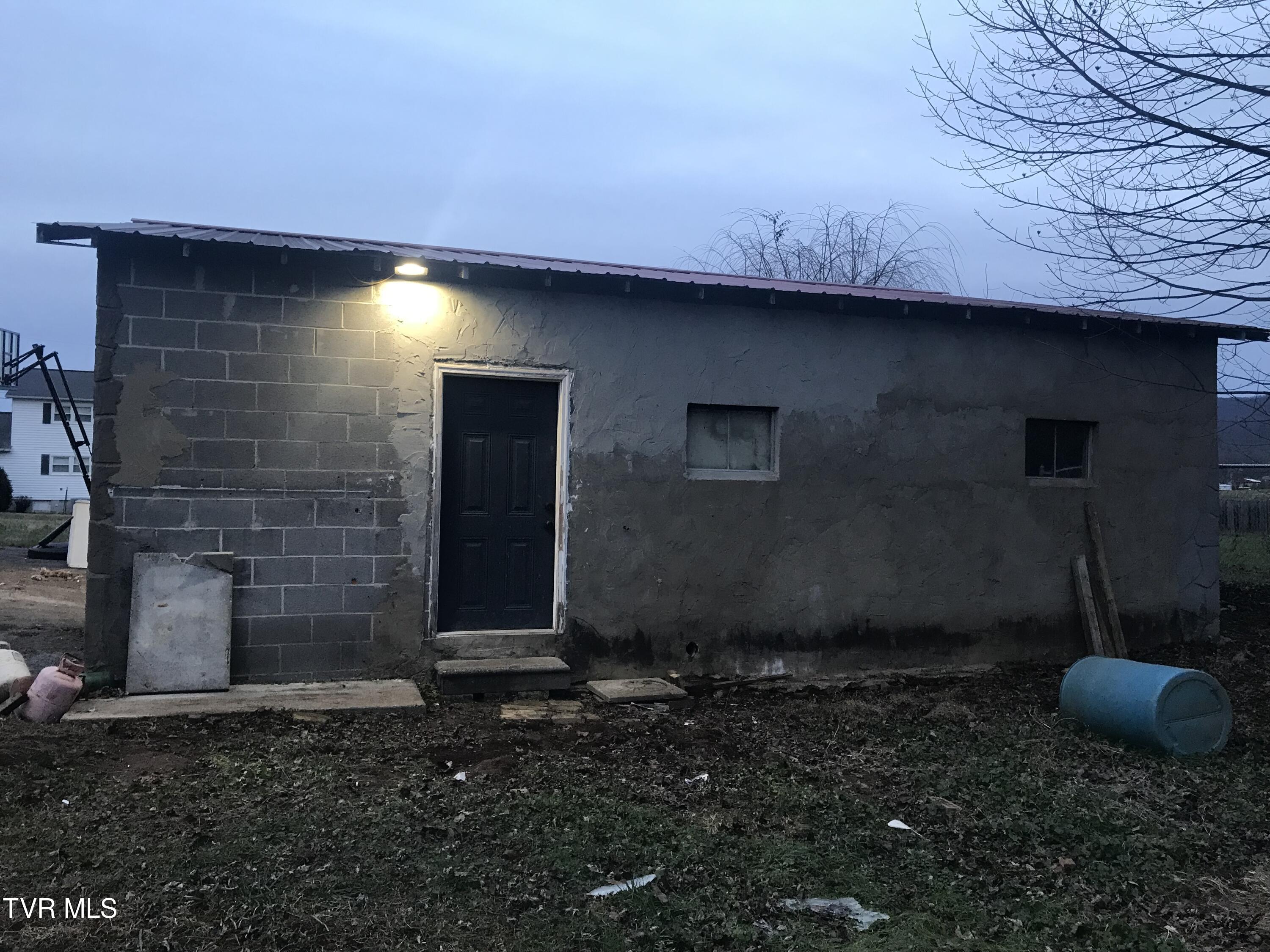 1162 Blue Springs Road