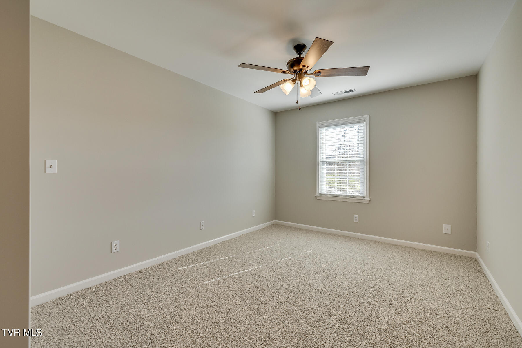 419 Andover Court, 419