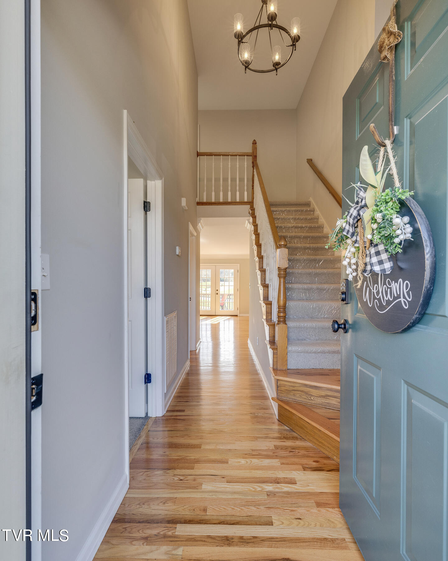 419 Andover Court, 419