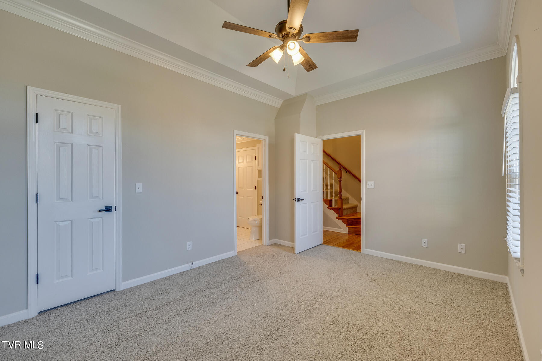 419 Andover Court, 419