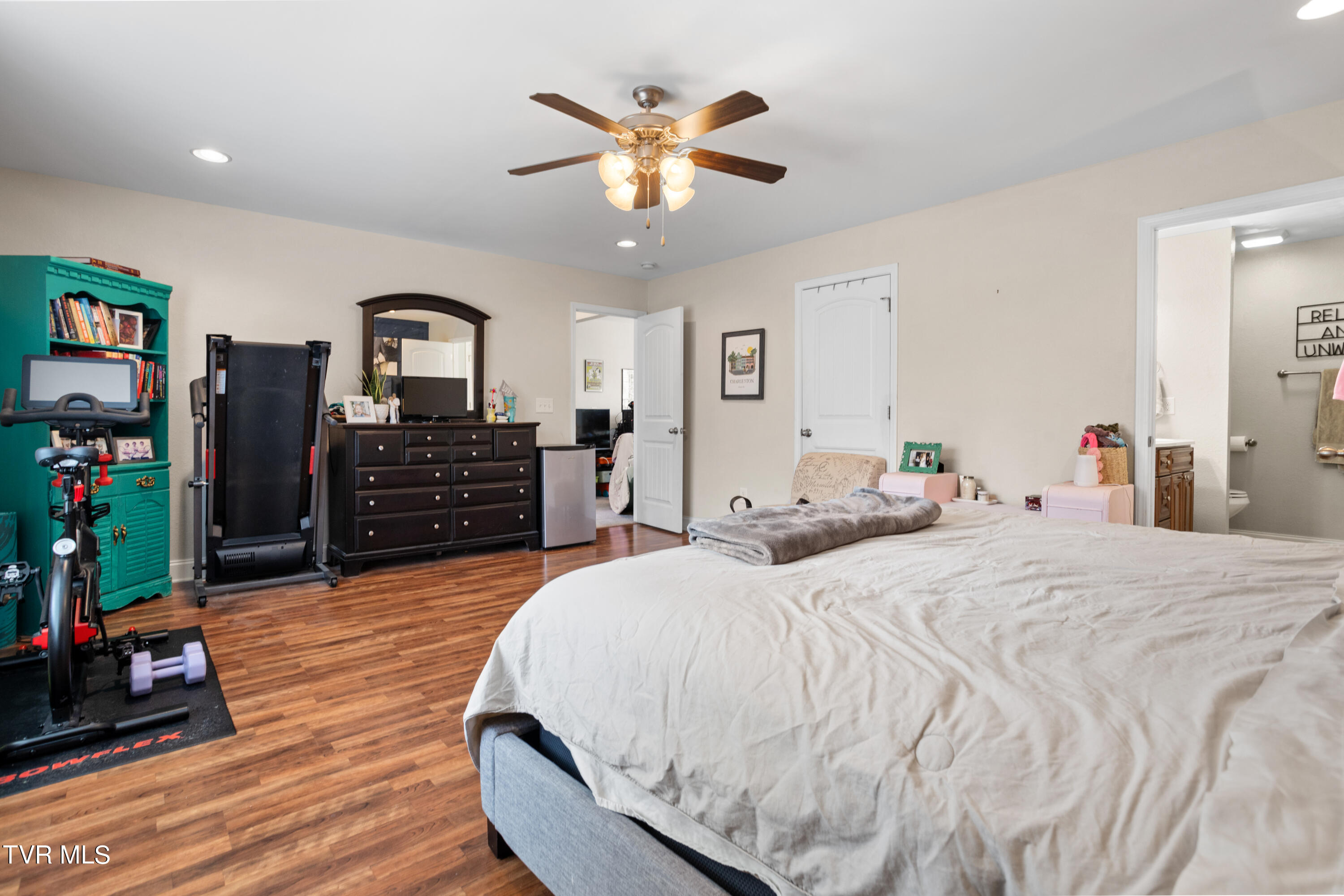 291 Holland View Drive