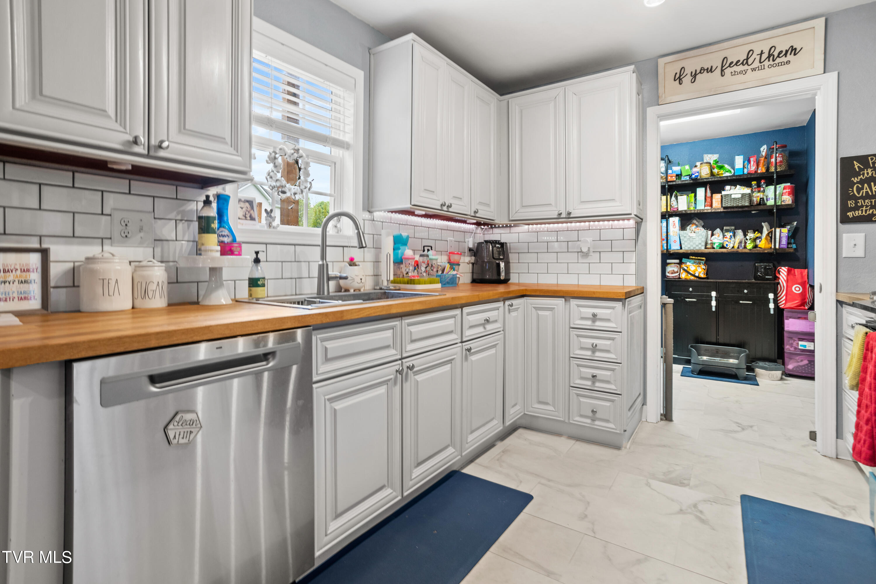 291 Holland View Drive